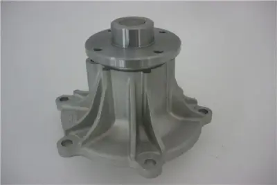 ปั๊มน้ำ GMB Isuzu D-Max คอมมอนเรล 4JJ1, 4JK1 (GWIS-50A) GMB